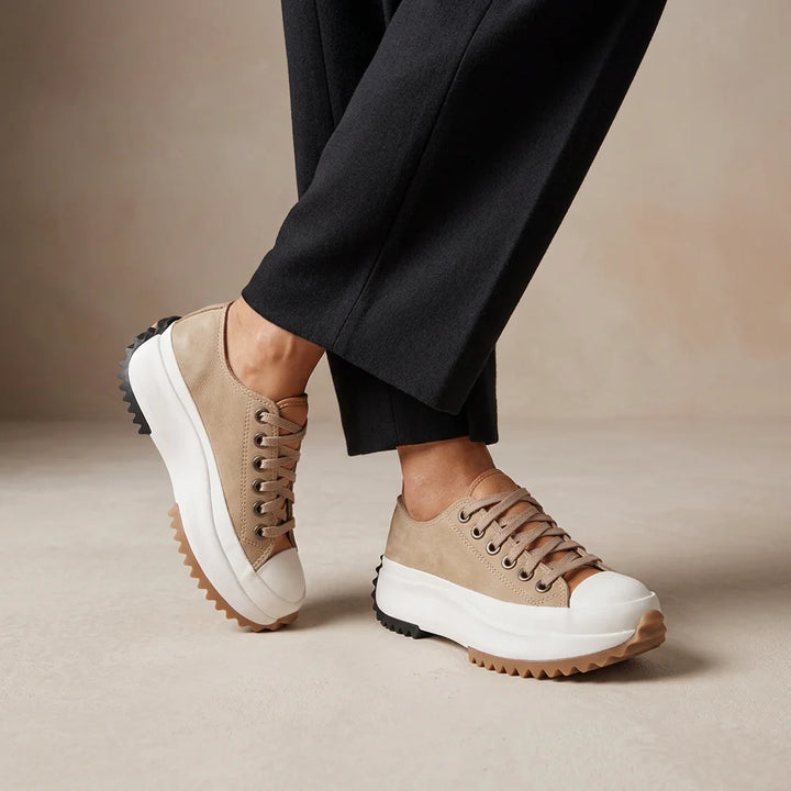 Lian | Pain Relieving Sneakers