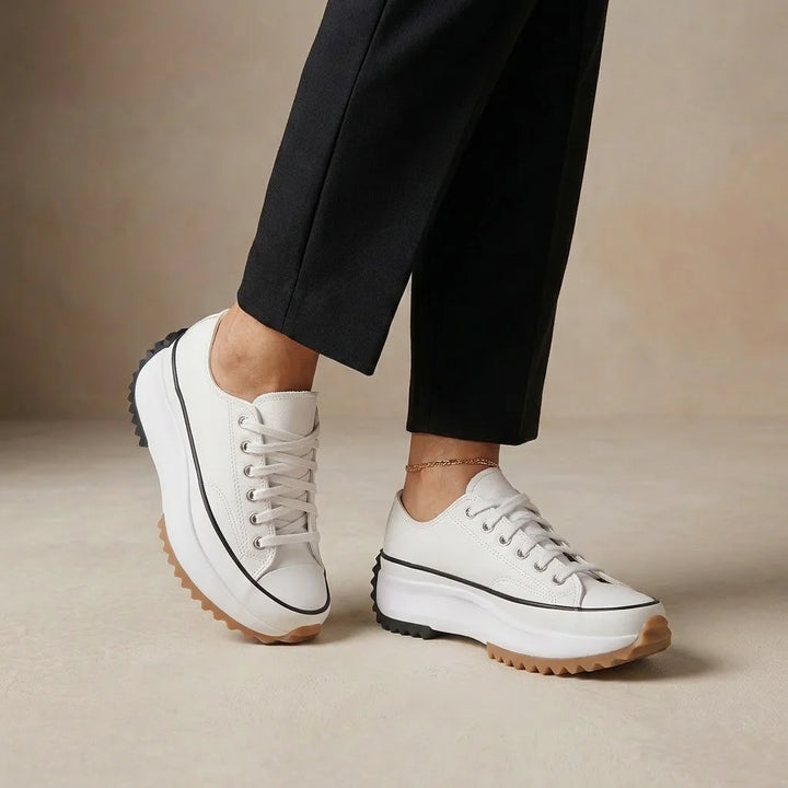 Lian | Pain Relieving Sneakers