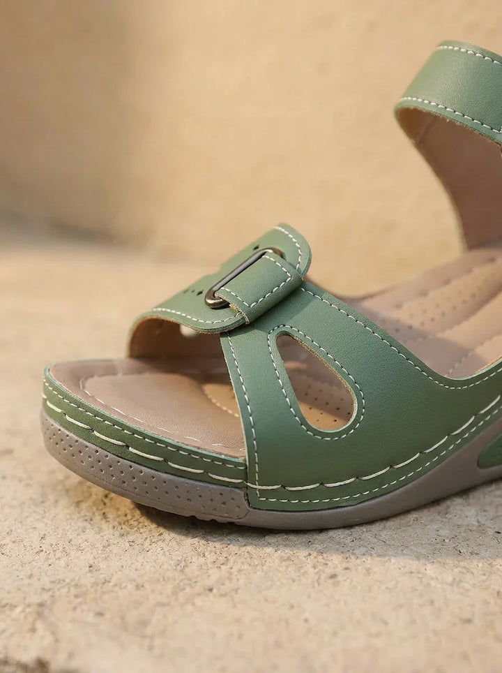 Romee - Stylish orthopaedic sandals