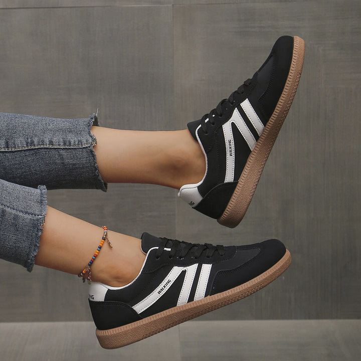 Deliza - Comfort Trainers