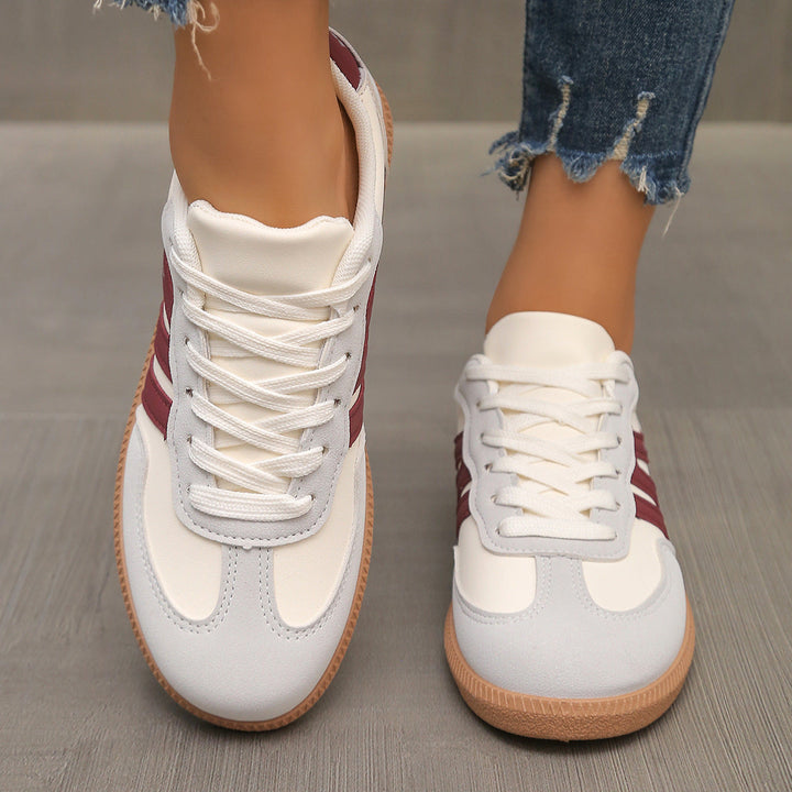 Deliza - Comfort Trainers