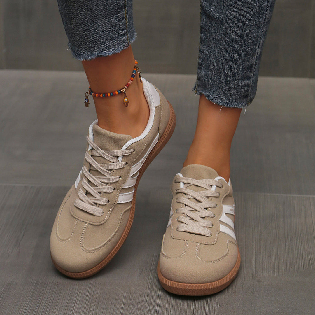 Deliza - Comfort Trainers