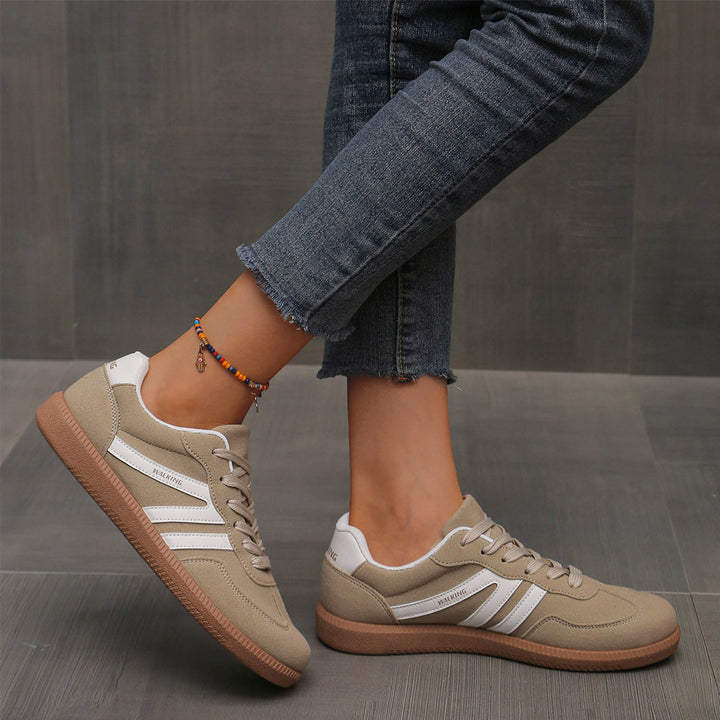 Deliza - Comfort Trainers