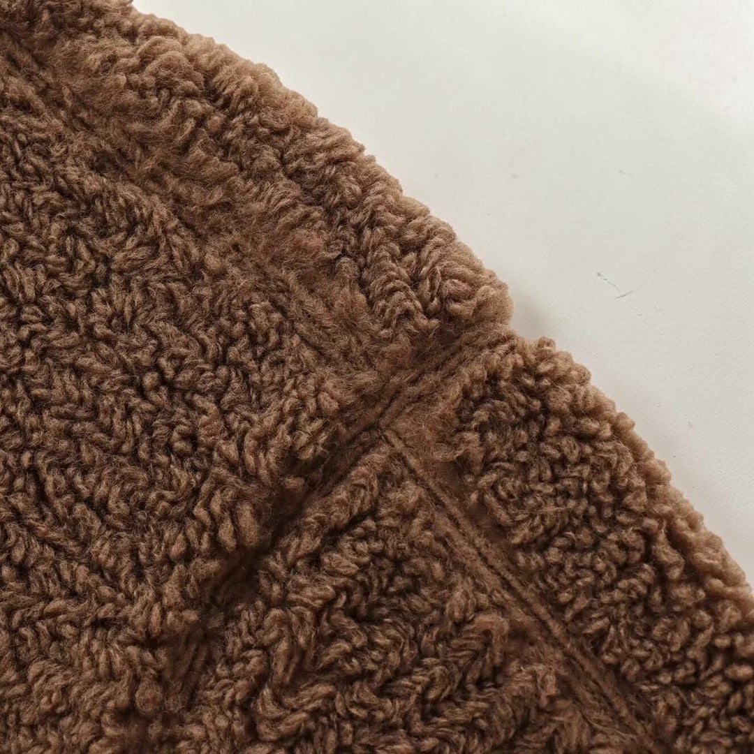 Fleece Jacket – Ultra-Soft Warmth for Everyday Comfort